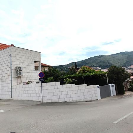 Ava Studio Apartment And Room Dubrovnik Bagian luar foto